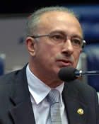 fotografia do senador