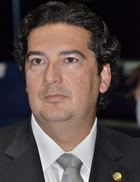 fotografia do senador