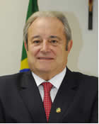 fotografia do senador